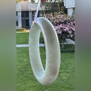 100% Natural Burmese Jadeite
Type-A | Untreated | Genuine Burmese Jade